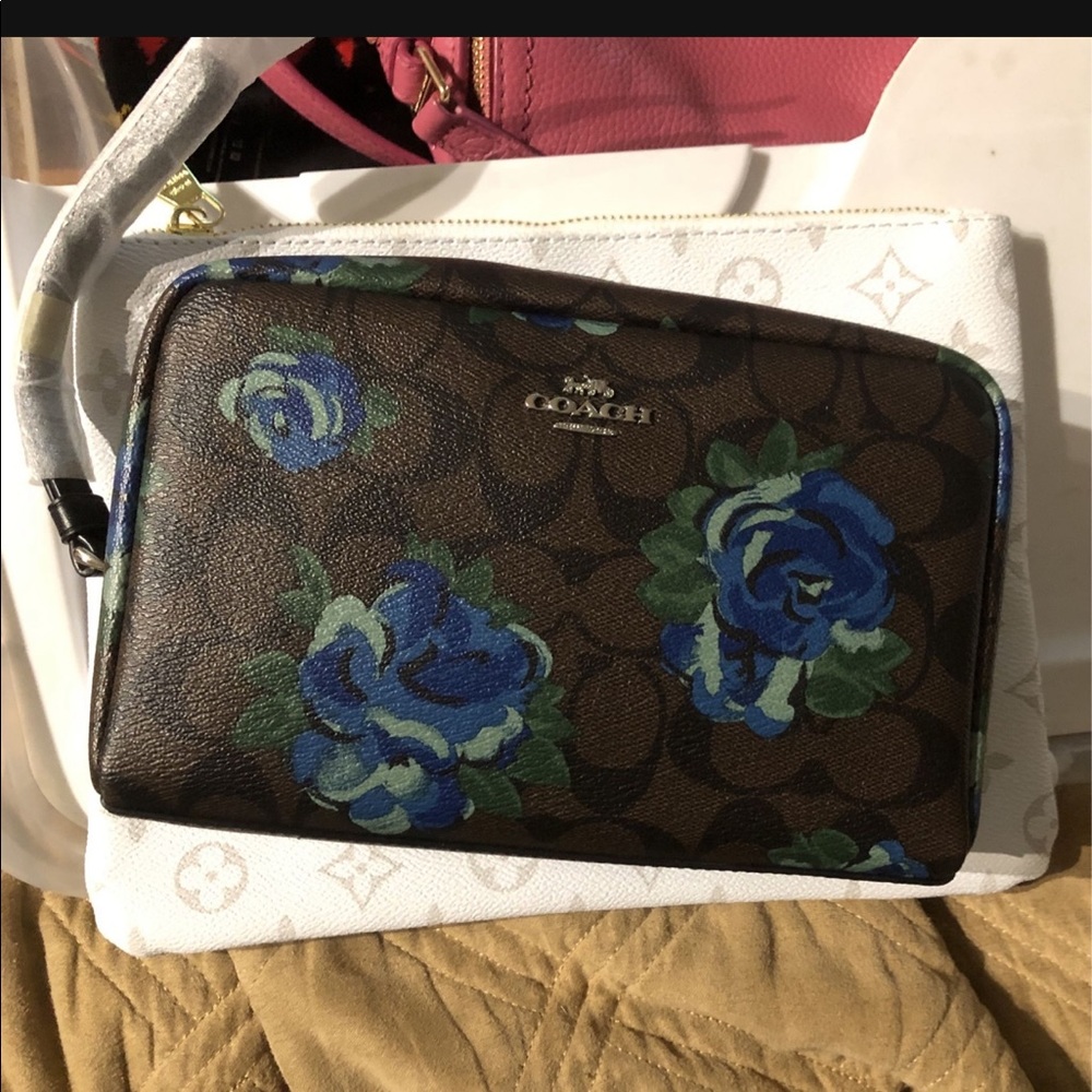 Coach COSMETIC Blue Floral Roses bag pouch